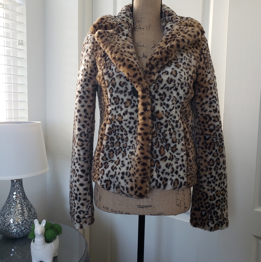 Leopard Faux Fur Coat Size XS